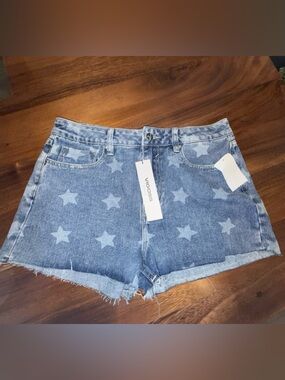 Vigoss Light Blue Star Print Denim Shorts